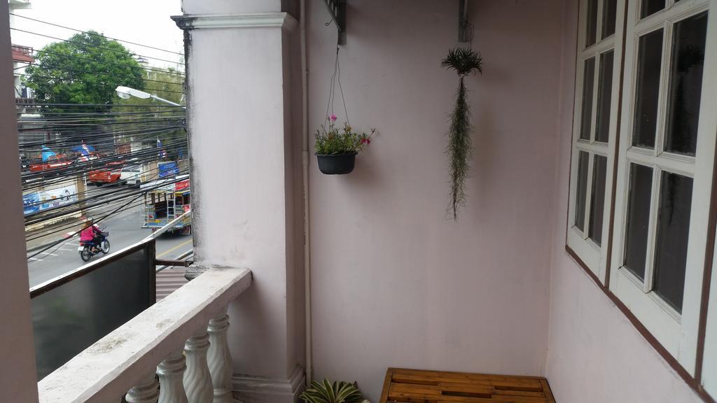 Phuket Blue Hostel Exterior photo